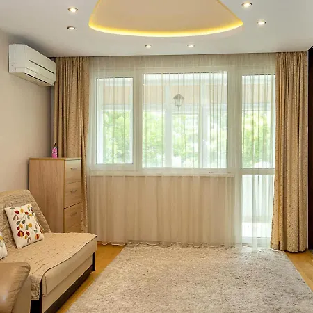 דירה Spacious 2br Steps From Center By Flat Manаger