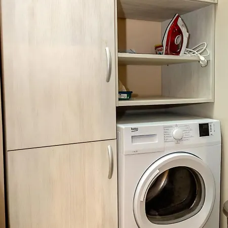 דירה Spacious 2br Steps From Center By Flat Manаger